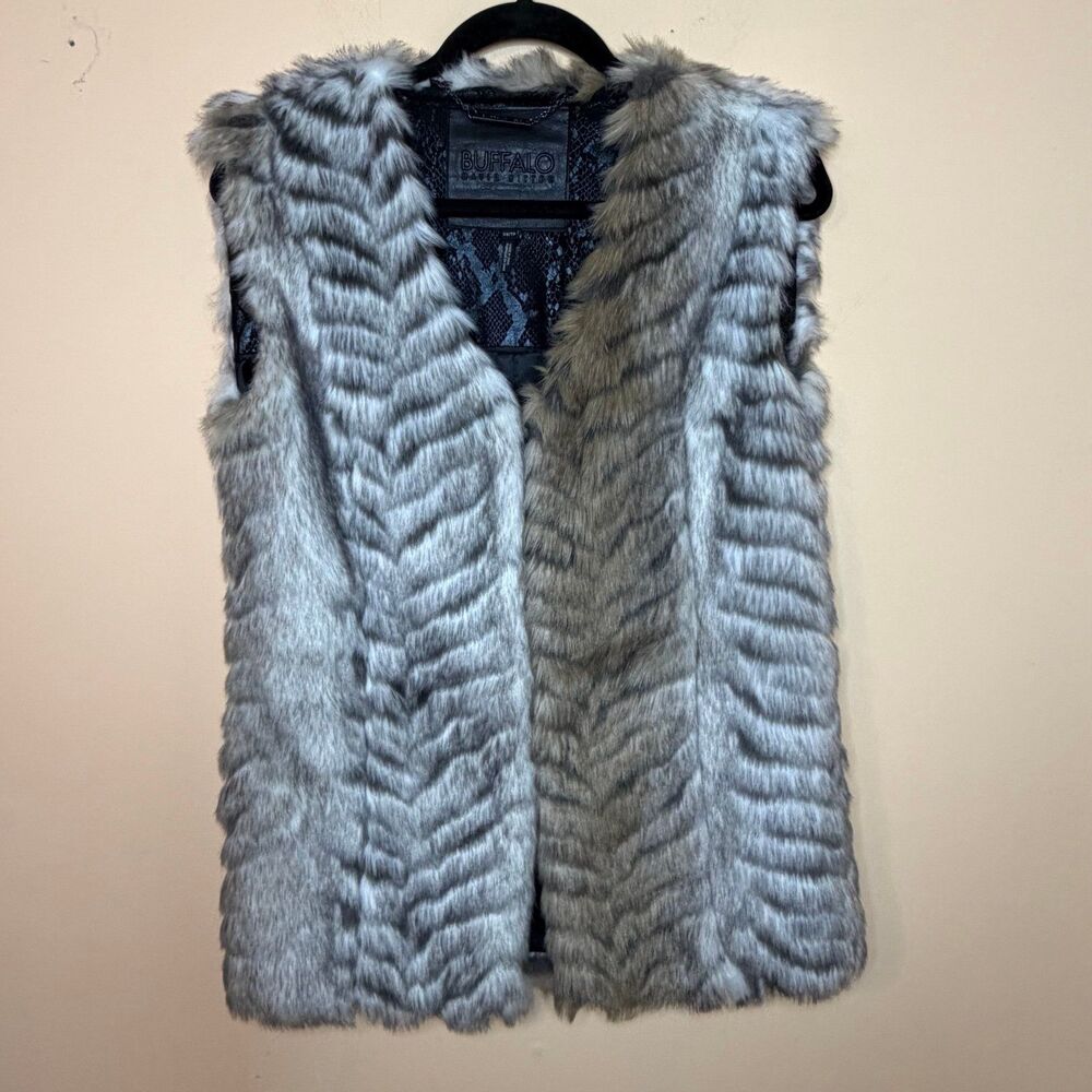 Buffalo David Bitton Faux Fur Jackie Vest Women XS Gray Sleeveless Plush Jacket - Picture 6 of 6